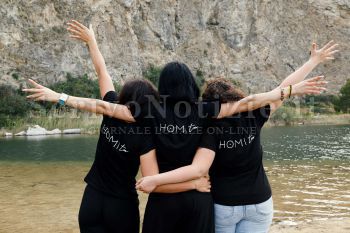 Milazzo - Milazzo (ME) – Fatata riunione fra tre giovanissime designers