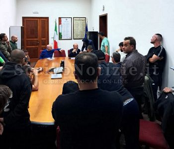 Milazzo - Milazzo (ME) - Incontro tra Amministrazione e tifoseria sul futuro campo sportivo